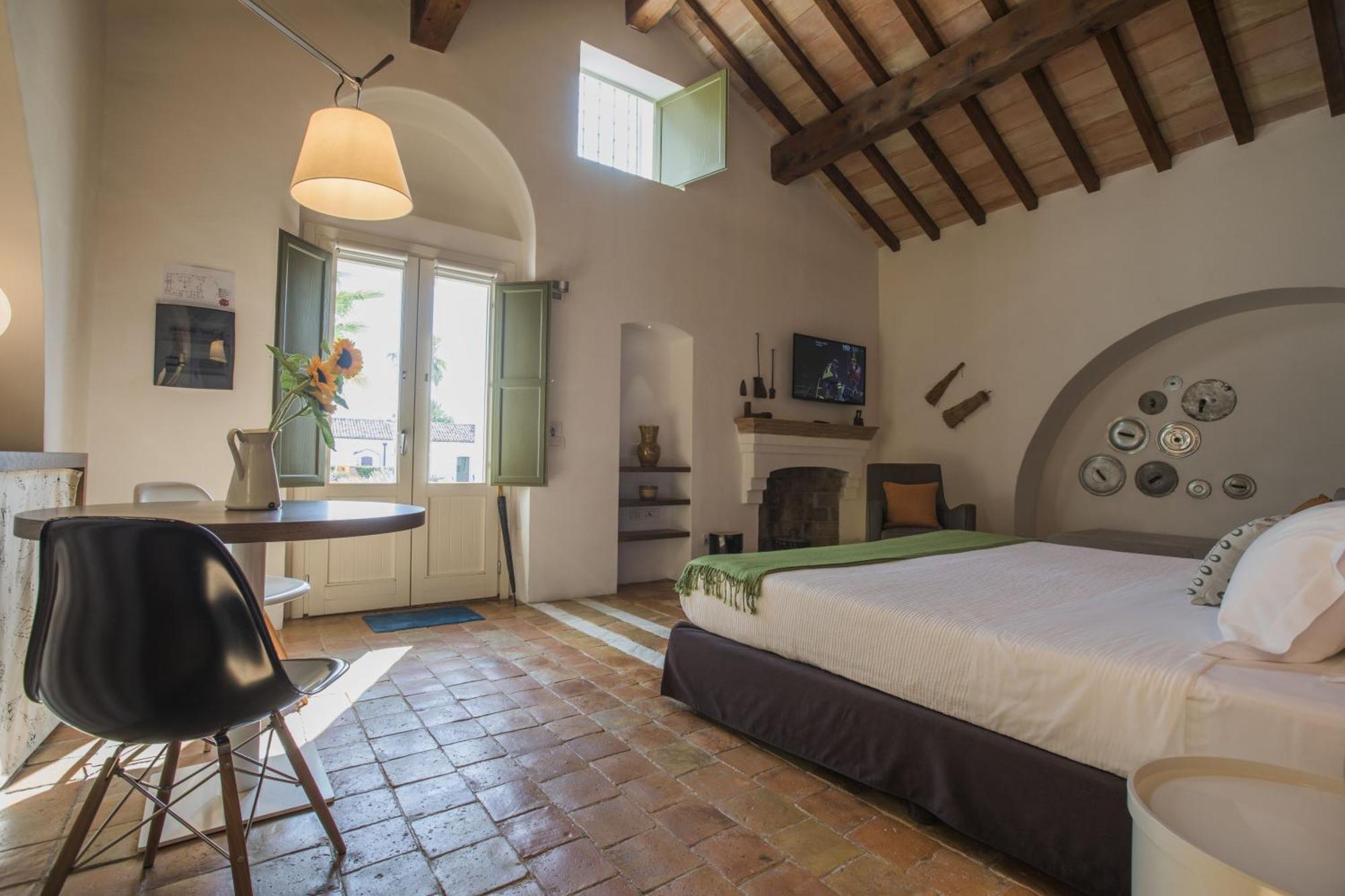 Torre Fiore Hotel Masseria Pisticci Eksteriør billede